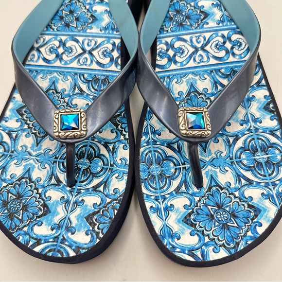 Brighton Blue Bella Capri Tiles Ink Flip Flop Wedge Rhinestone Womens Size 9 - Picture 6 of 12